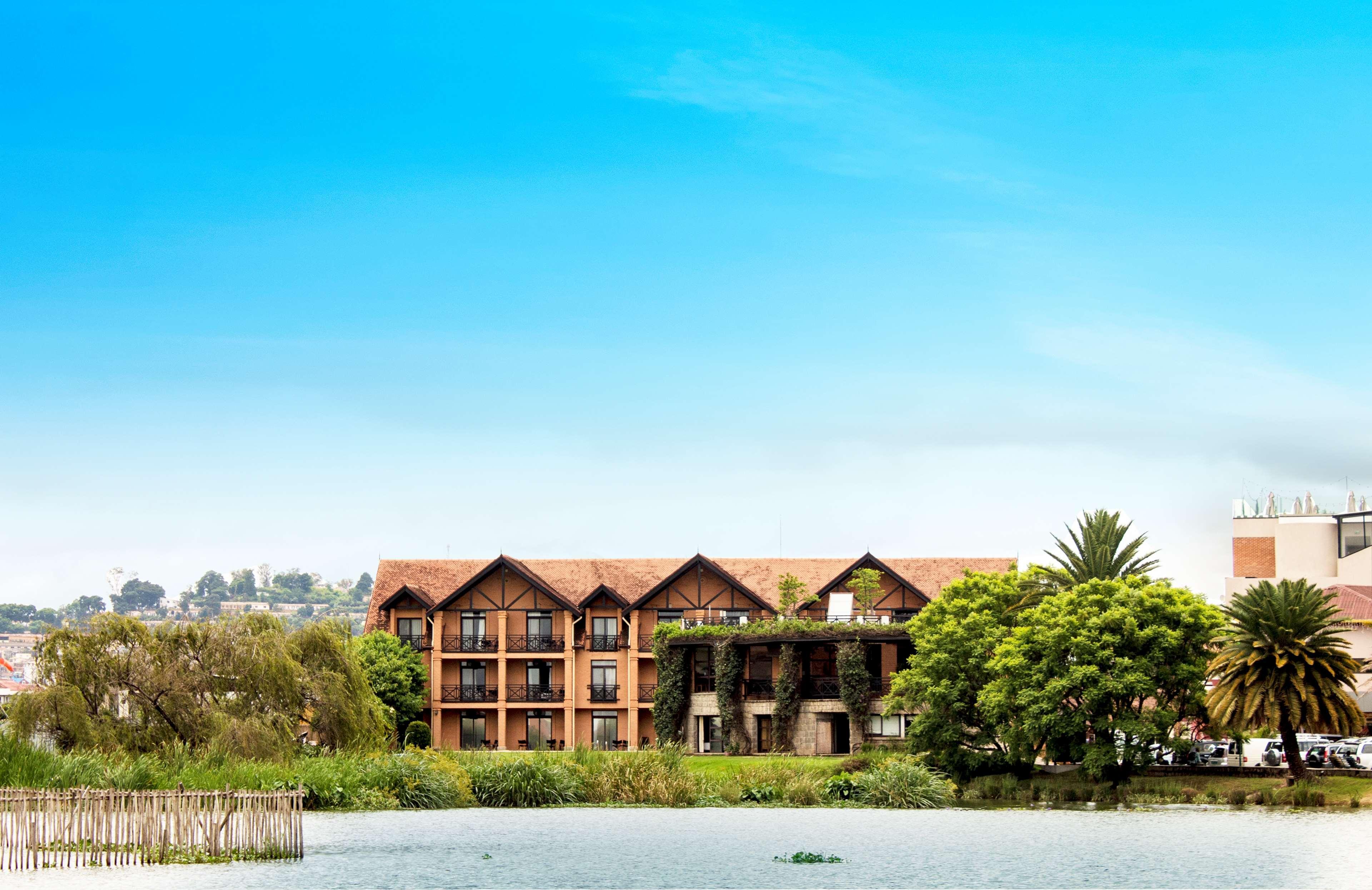 Radisson Blu Hotel Antananarivo Waterfront Exterior photo